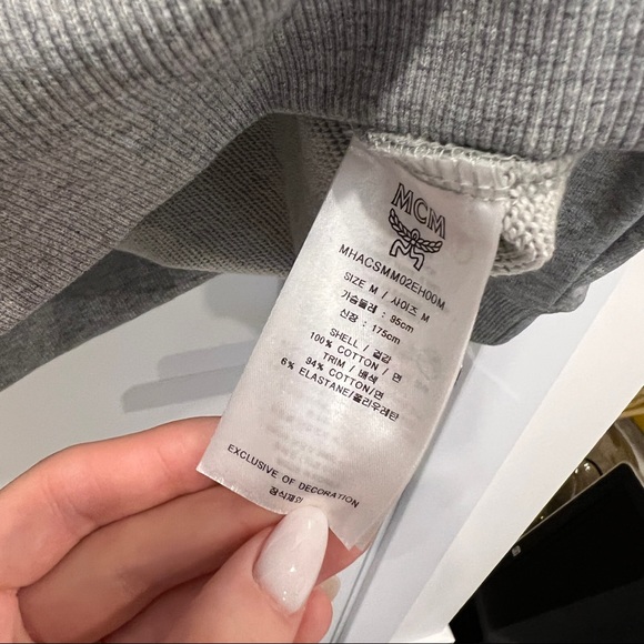 SOLD MCM Brand New Gray Sweater Size M - Picture 5 of 5